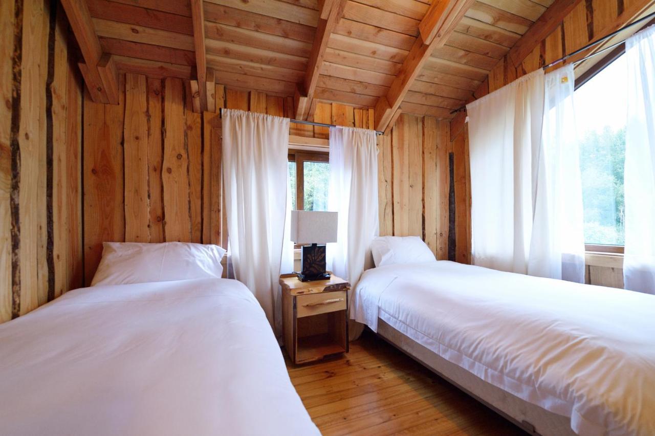 Huilo Huilo Cabanas Del Bosque Puerto Fuy Szoba fotó